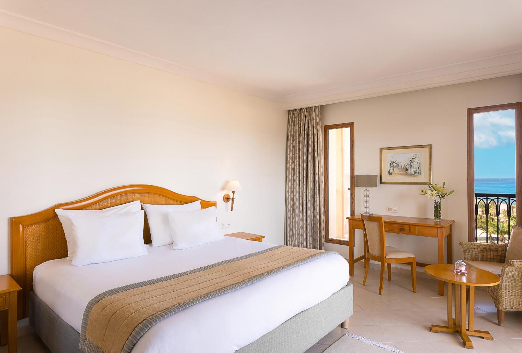 Hotel Moevenpick & Marine